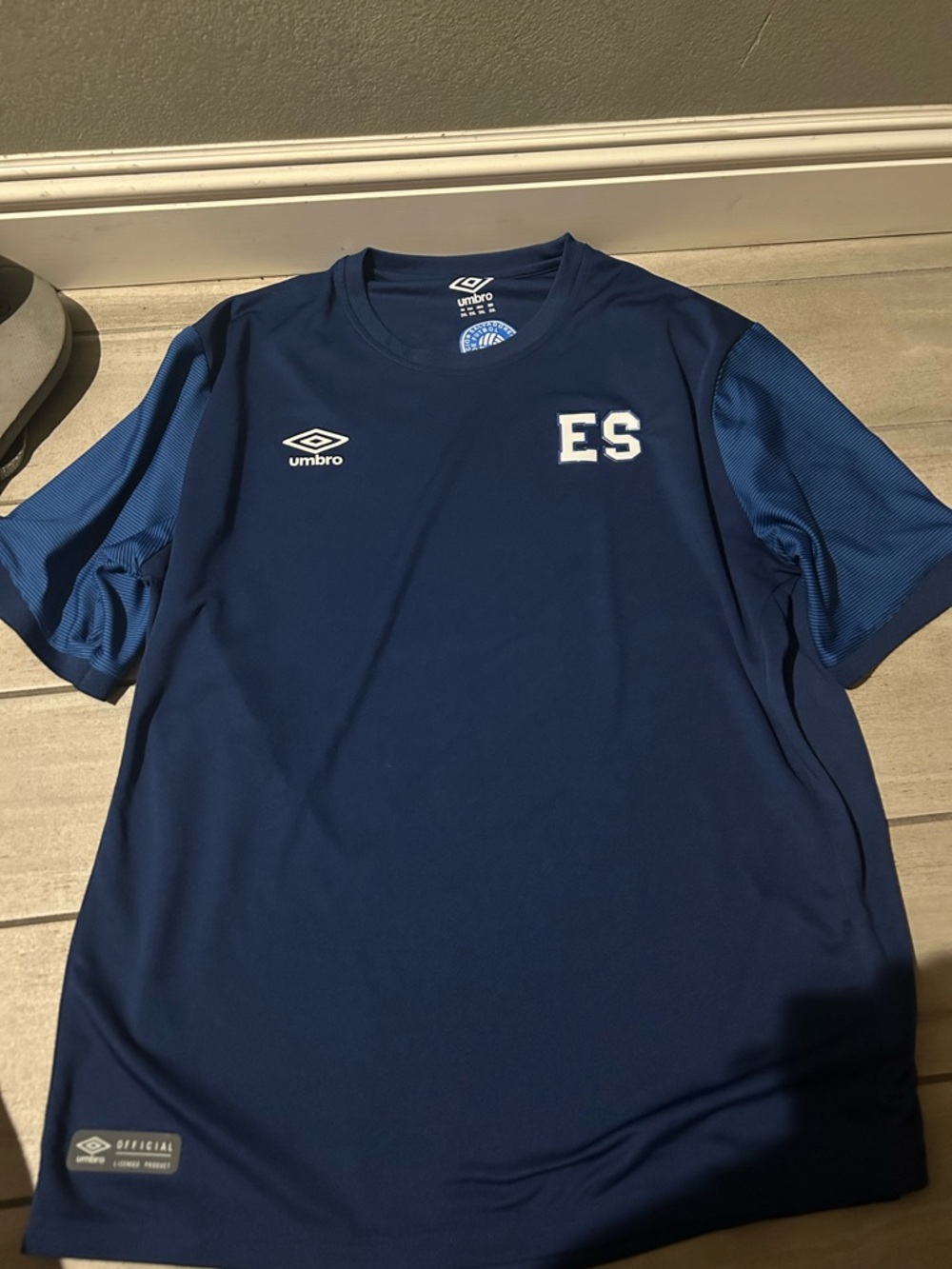 UmbroMen's Blue El Salvador National Team soccer jersey as is condition size 2Xl